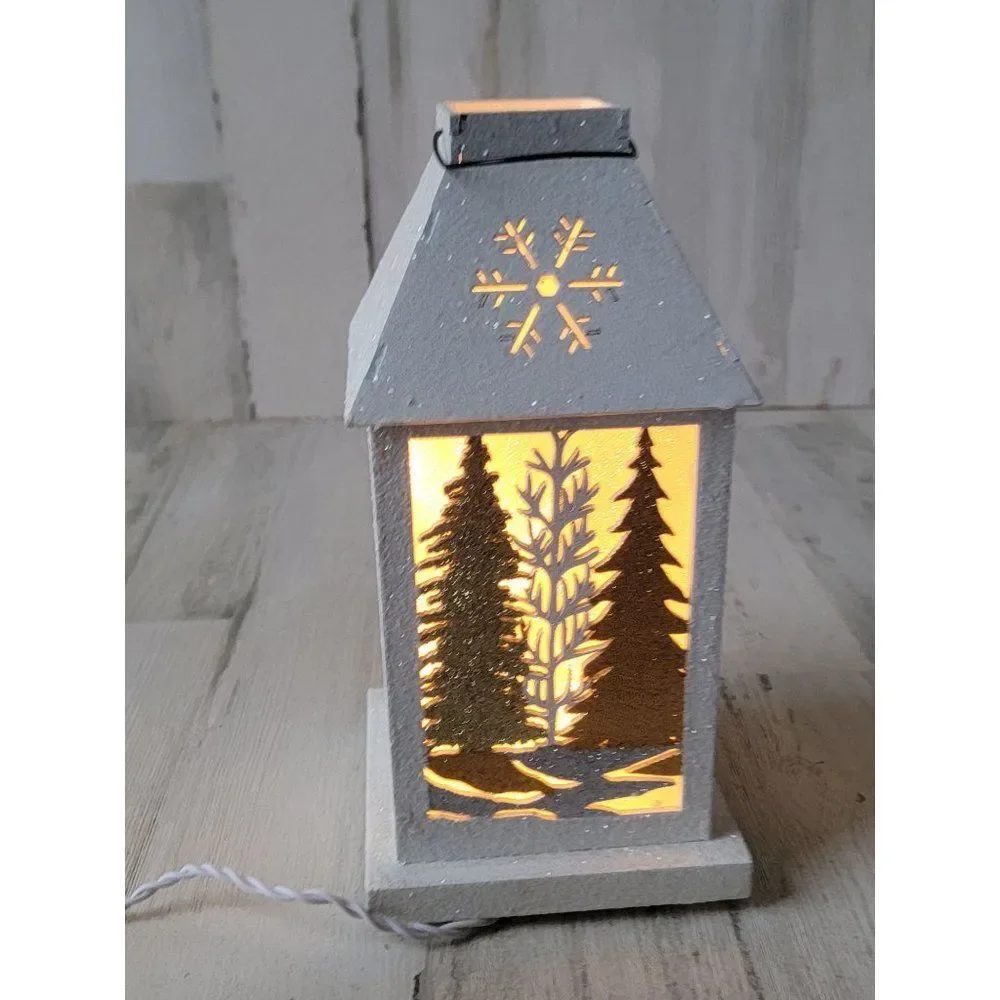 unbranded string light